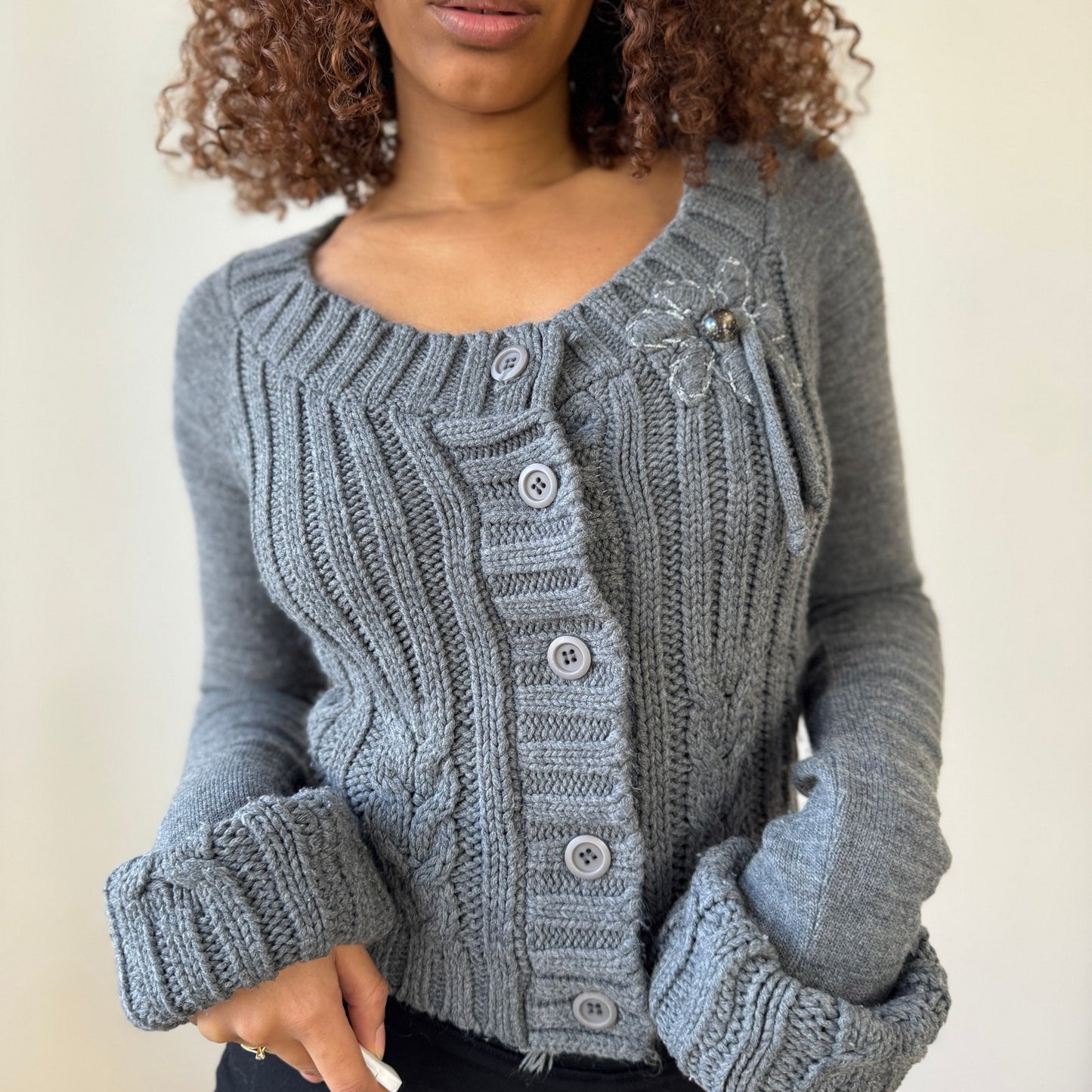Vintage French grey cable knit cardigan with matching scarf and fringe hem (S)