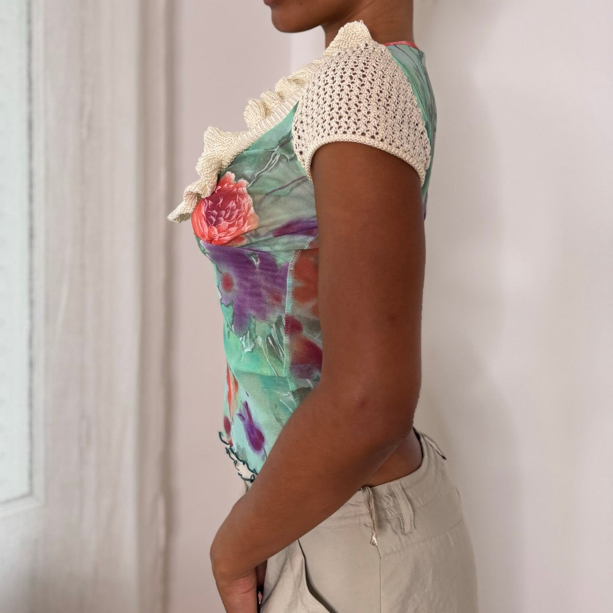 Sonia Fortuna Italian vintage turquoise floral mesh top with crochet ruffle neckline & cap sleeves