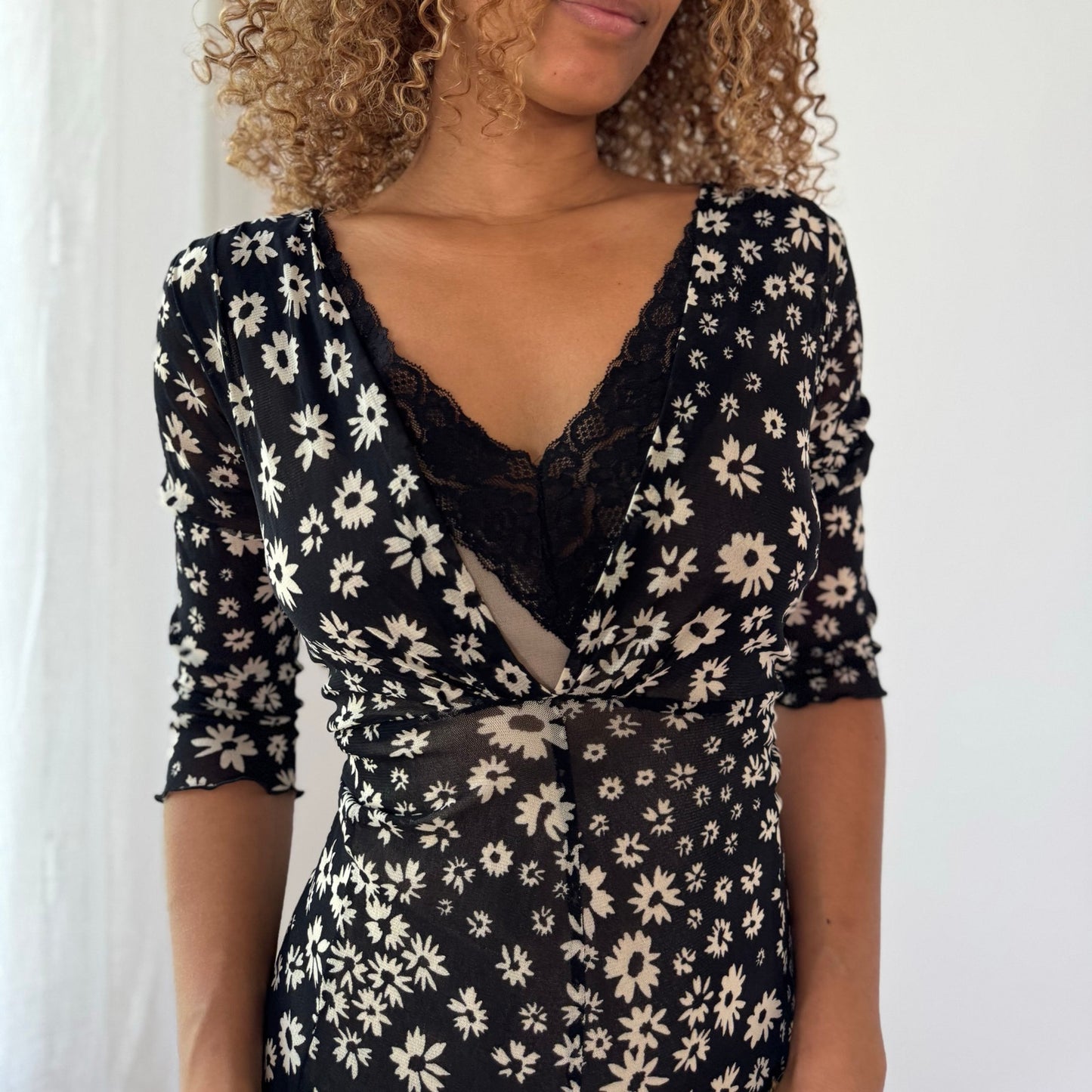 Vintage Black Cream Floral 100% Silk Lace Midi Dress Italian Y2K (M/L)
