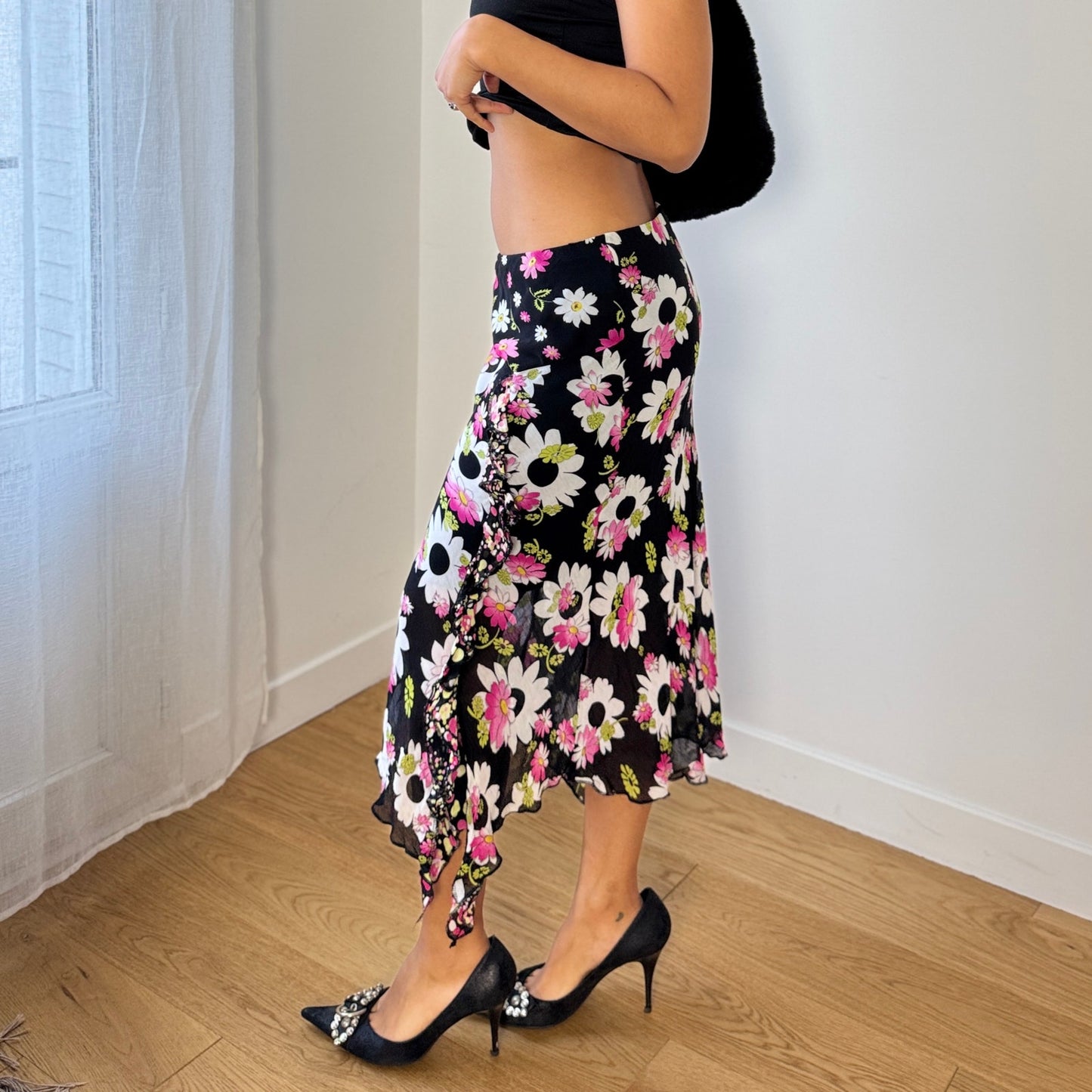 Vintage Italian Black Daisy Floral Mesh Midi Skirt Asymmetrical Ruffle Trim (S)