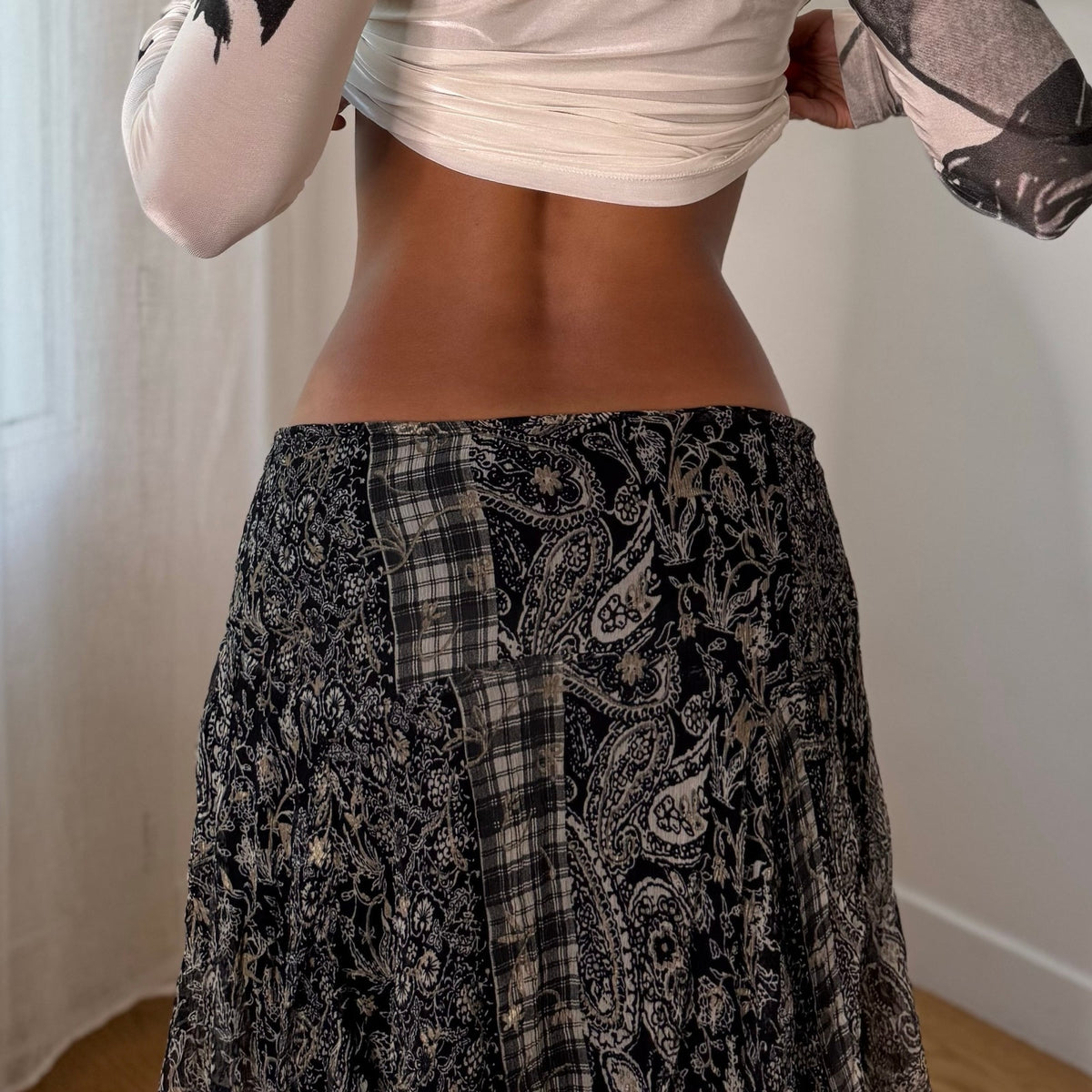 Italian Vintage Black Beige Paisley 100% Silk Mesh Asymmetric Handkerchief Maxi Skirt