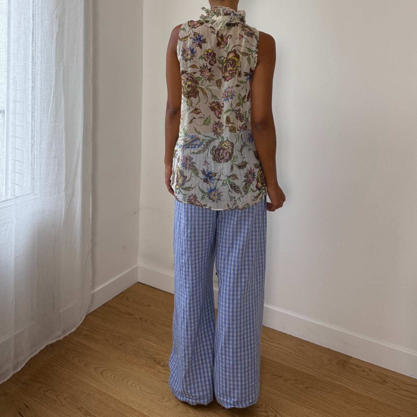 Vintage Italian Sheer Mesh Ruffle-Neck Floral Tunic Top (M/L)