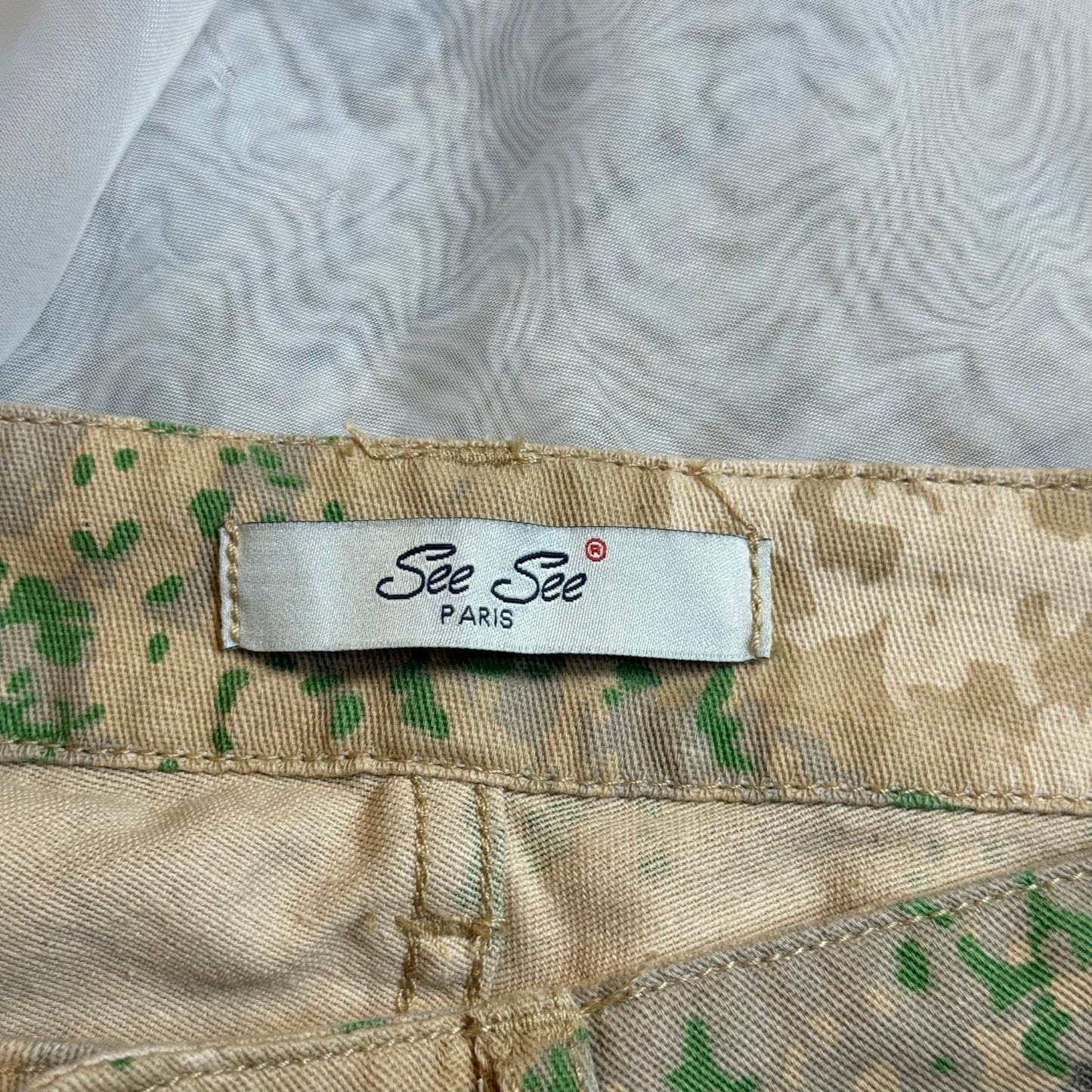 Vintage Camo Graphic Cargo Pants (XS/S)