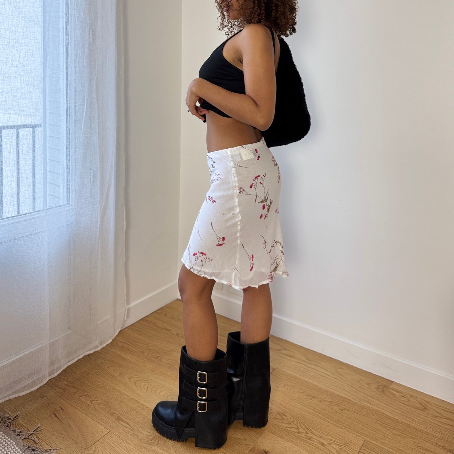 Vintage Italian White Floral Mesh Mini Skirt (XS)