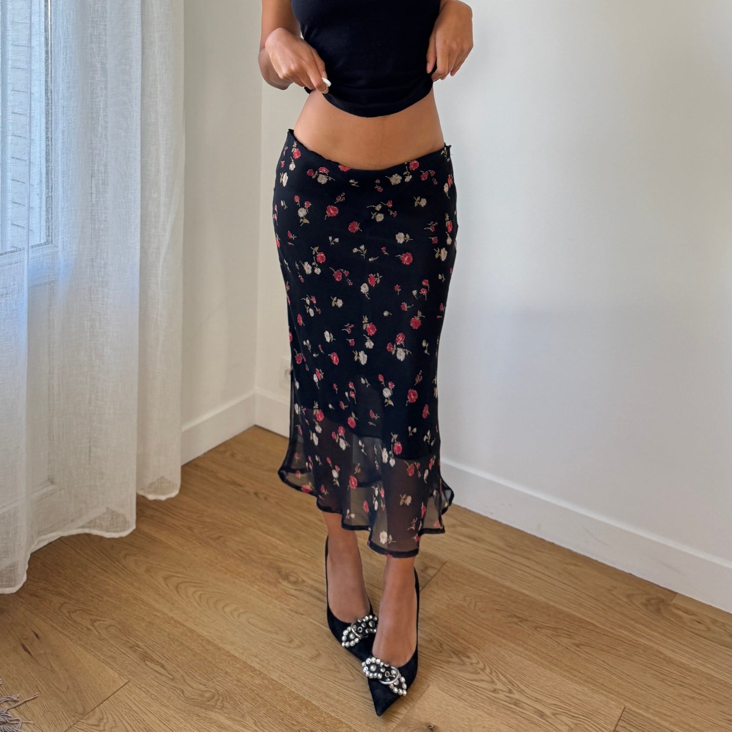 Vintage Italian black floral mesh midi skirt (S/M)