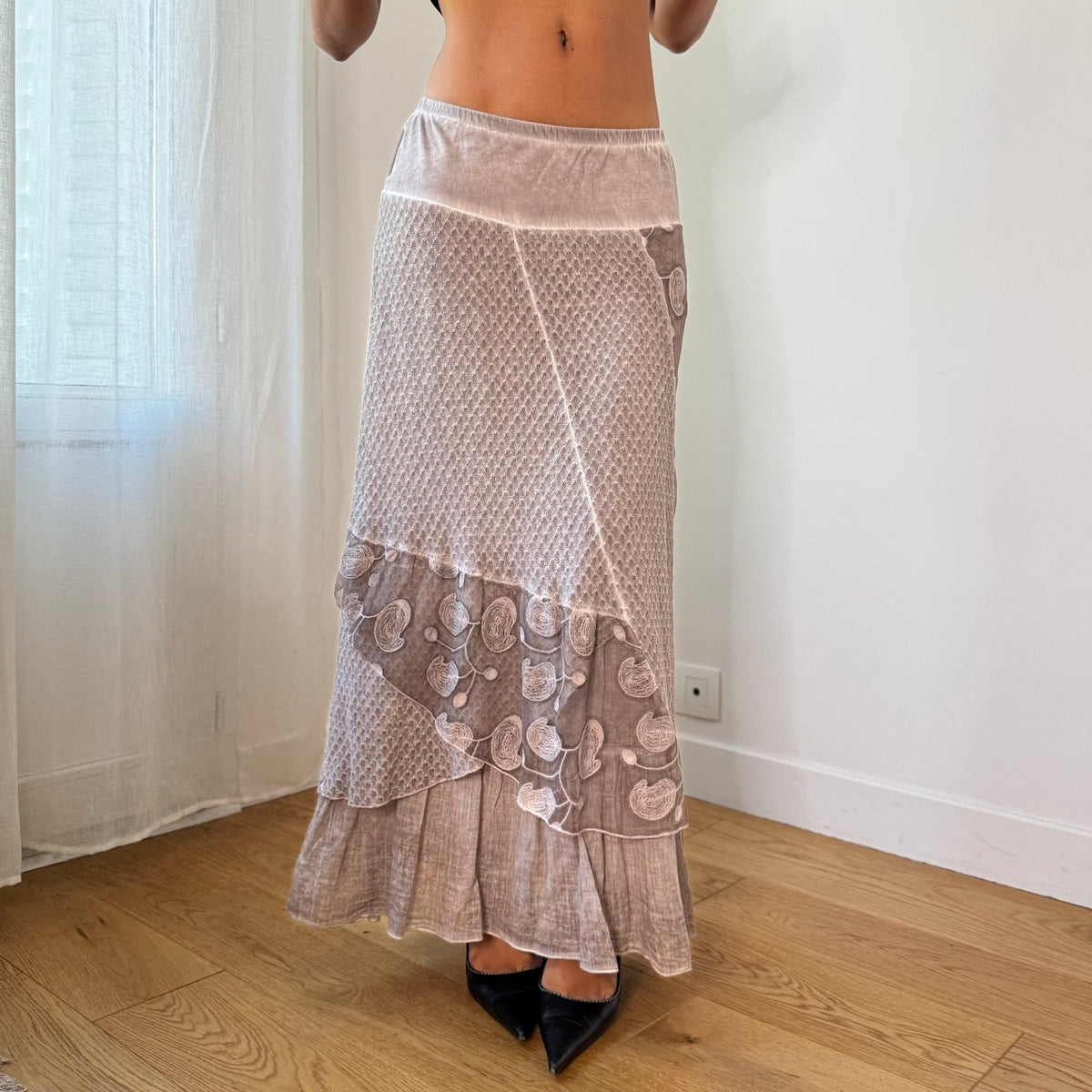 Euro Vintage Embroidered Knit Maxi Skirt