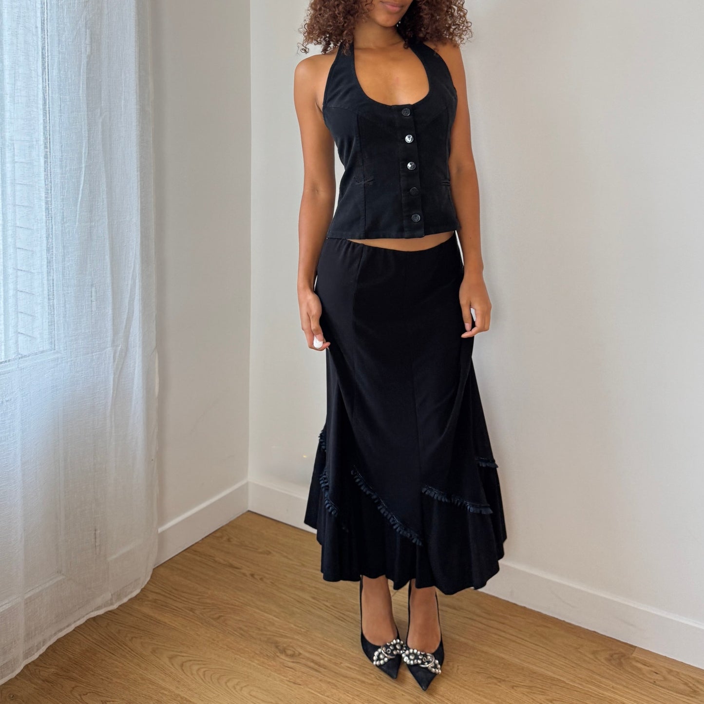 Vintage Italian black ruffle hem slinky skirt (S)