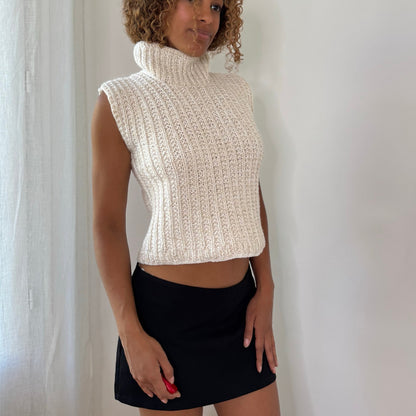 French Vintage Ivory Cream Chunky Cable Knit Sleeveless Turtleneck Cropped Sweater Vest