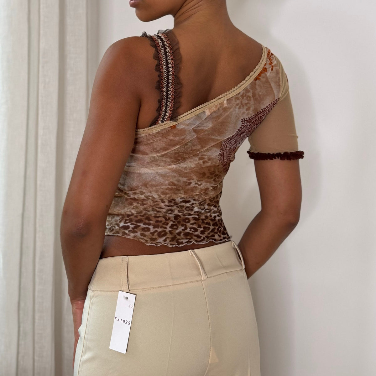 Shirt Passion Italian vintage Y2K cream & brown asymmetrical mesh top with embroidered floral appliqués, leopard print back & one shoulder detail