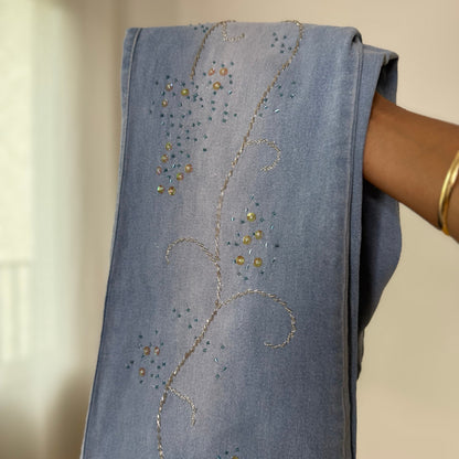 Vintage Light Wash Embellished Bootcut Jeans Euro Y2K (S)