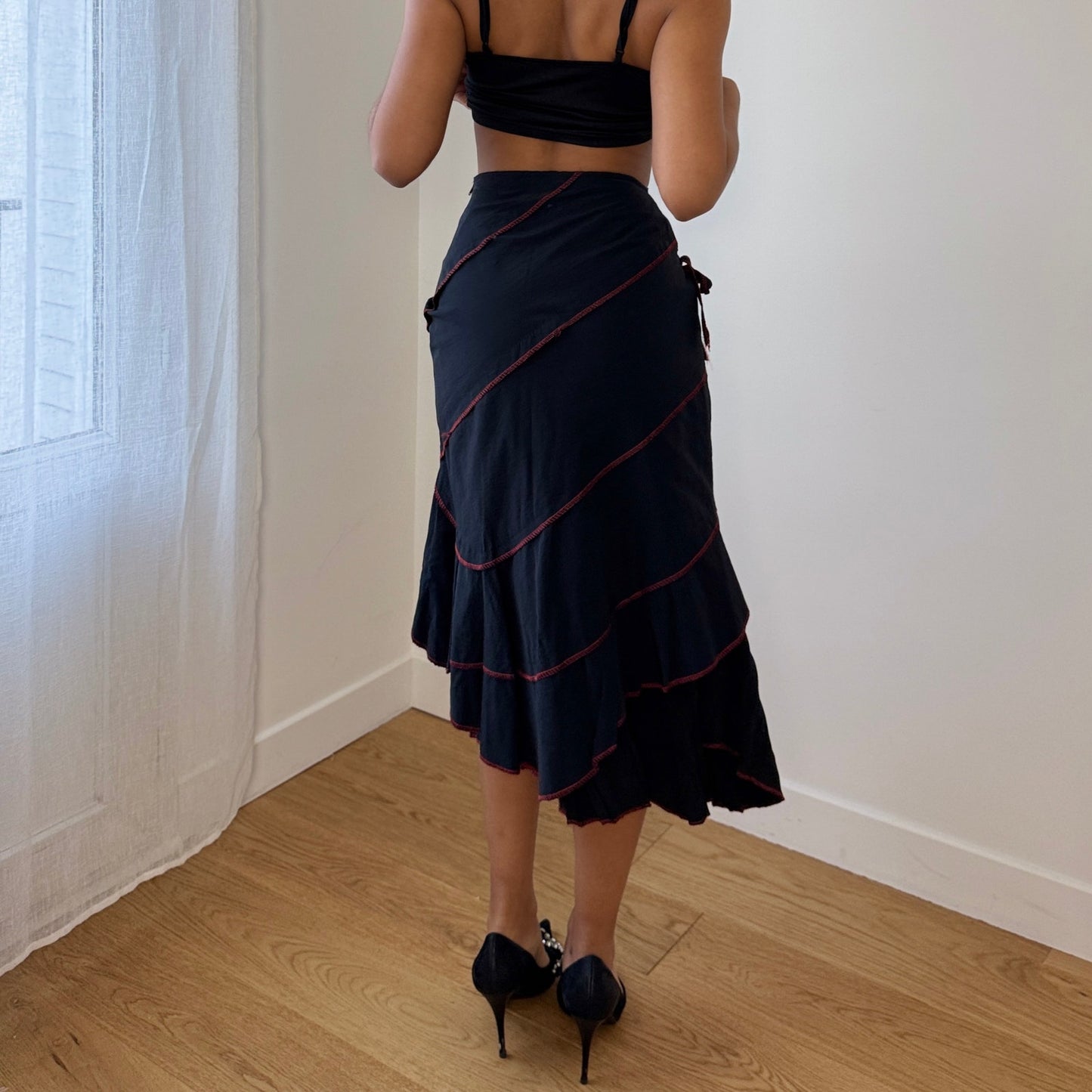 Vintage French Black Midi Skirt Red Contrast Stitch Asymmetrical Hem (XS)