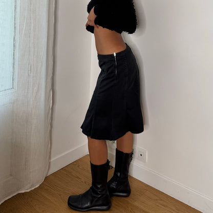 French vintage 2000s black denim knee-length skirt with flared panels & back zipper