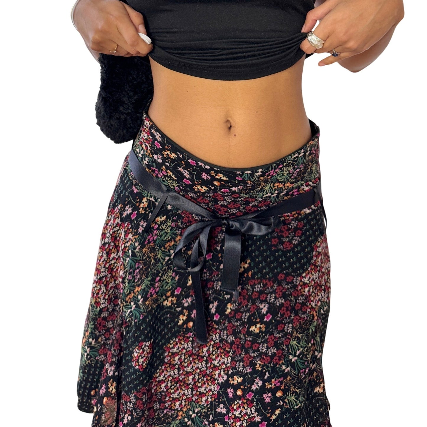 Vintage Italian Black Floral Mesh Mini Skirt Ribbon Tie Detail (S)