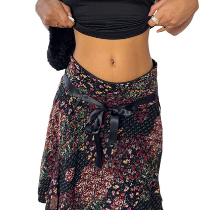 Vintage Italian Black Floral Mesh Mini Skirt Ribbon Tie Detail (S)