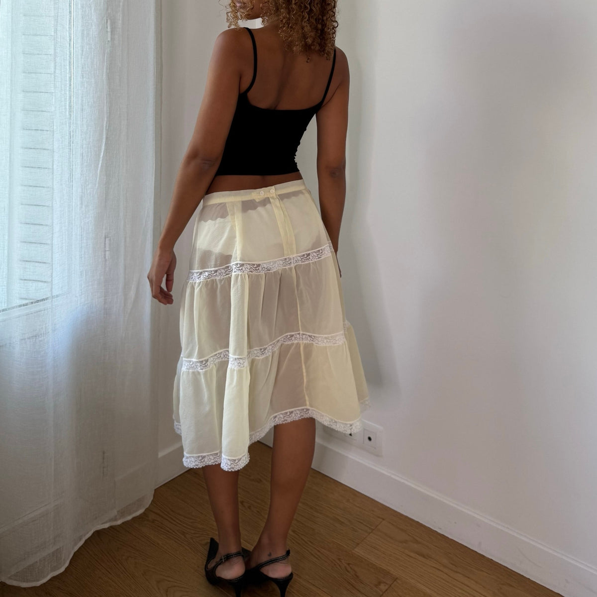 Italian Vintage Pale Butter Yellow Cream Sheer Tiered Lace Trim Romantic Midi Skirt