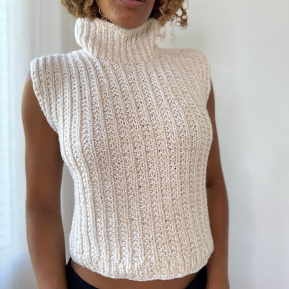 French Vintage Ivory Cream Chunky Cable Knit Sleeveless Turtleneck Cropped Sweater Vest