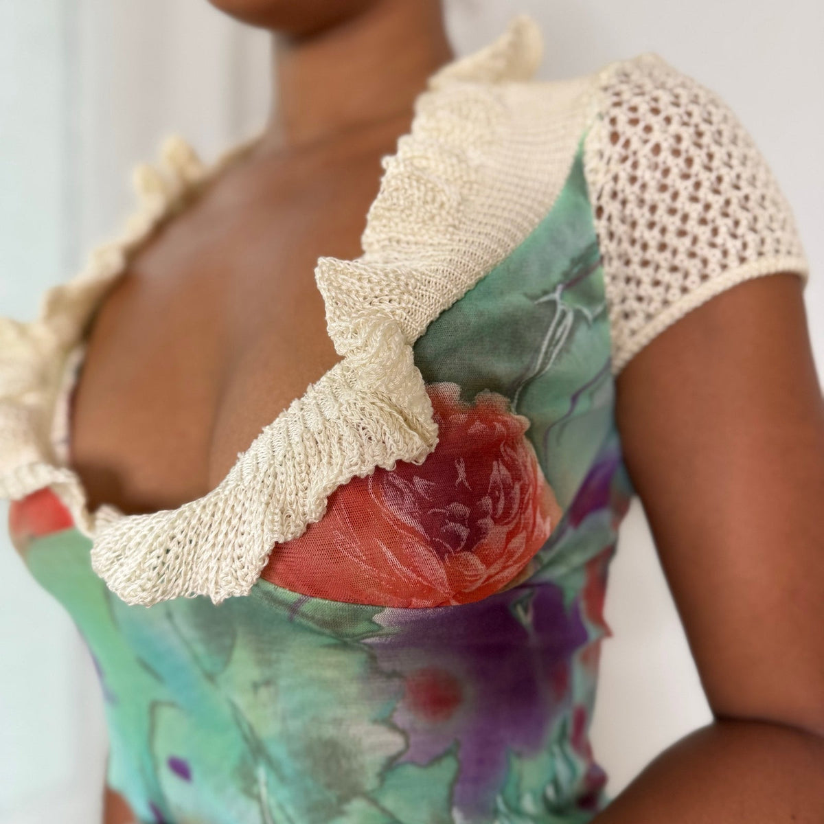 Sonia Fortuna Italian vintage turquoise floral mesh top with crochet ruffle neckline & cap sleeves