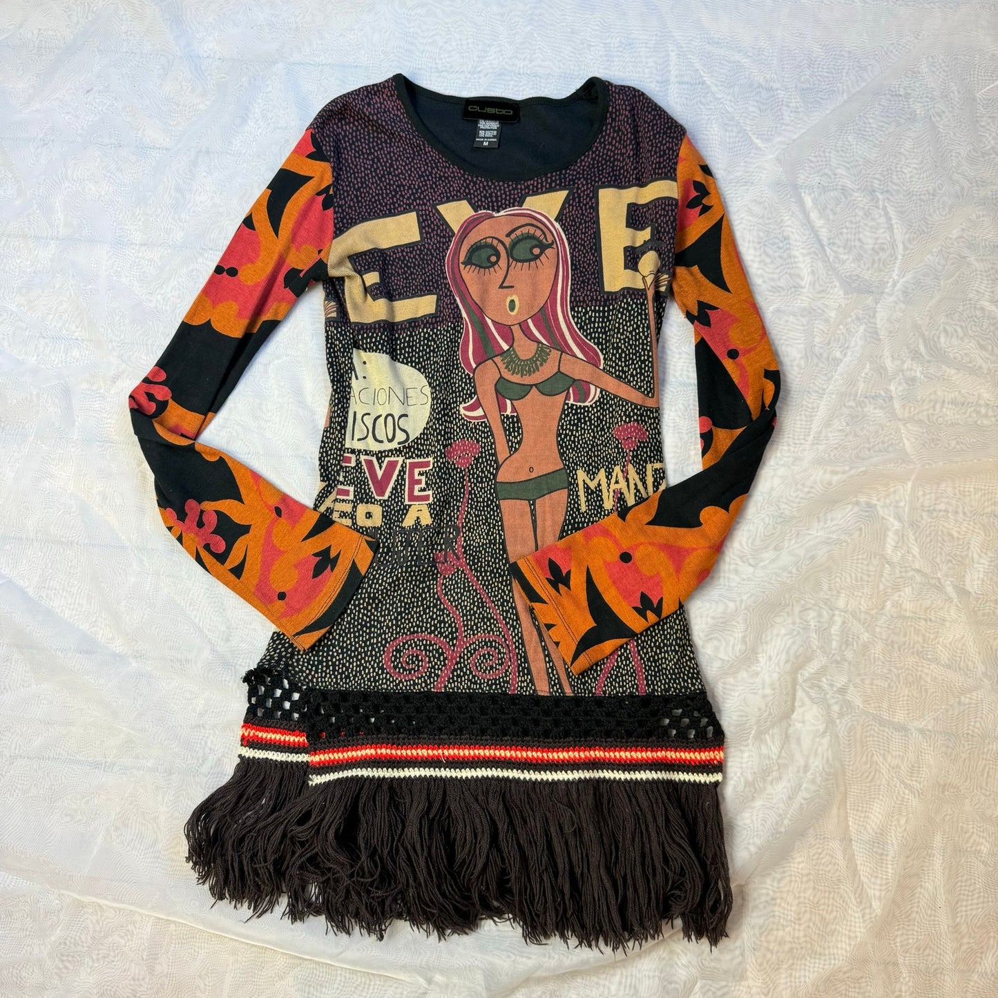 Rare! Custo Barcelona girl graphic cotton long sleeves with crochet hem (S/M)