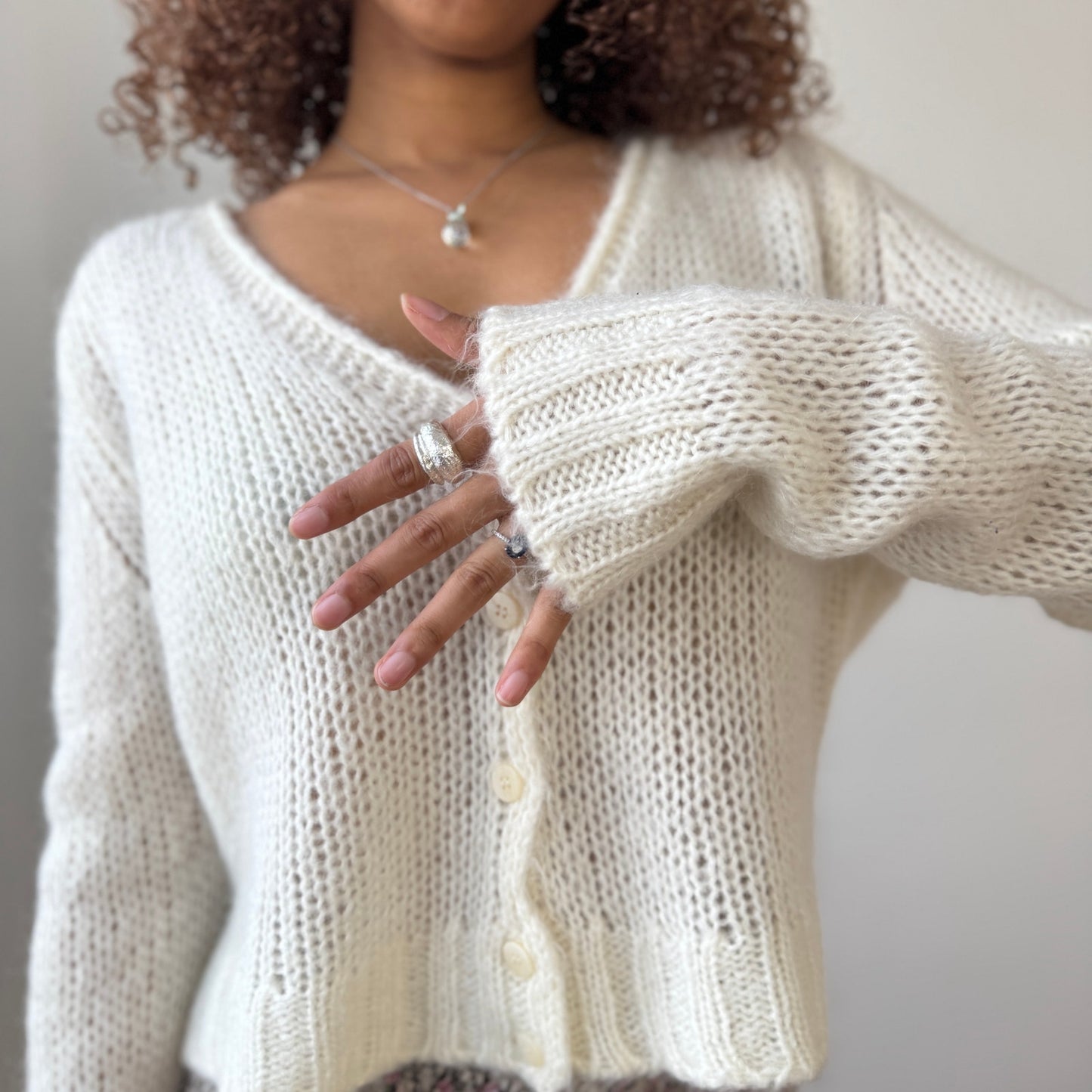 Italian Vintage Ivory Mohair Blend Knit Cardigan Soft Minimal (M/L)