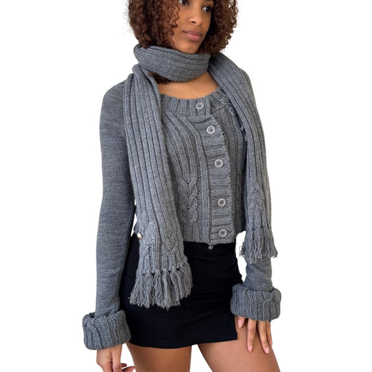 Vintage French grey cable knit cardigan with matching scarf and fringe hem (S)