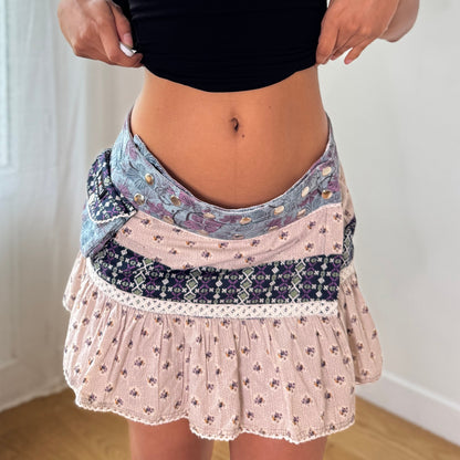 Vintage Patchwork Prairie Mini Skirt Indian Cotton Boho Y2K Skirt (S) ⠀
