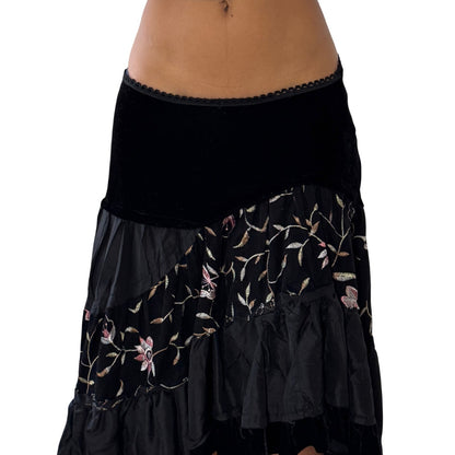 Vintage Italian black embroidered chiffon midi skirt with elastic waistband S/M