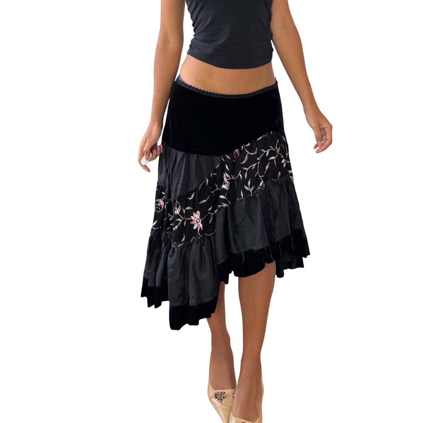 Vintage Italian black embroidered chiffon midi skirt with elastic waistband S/M