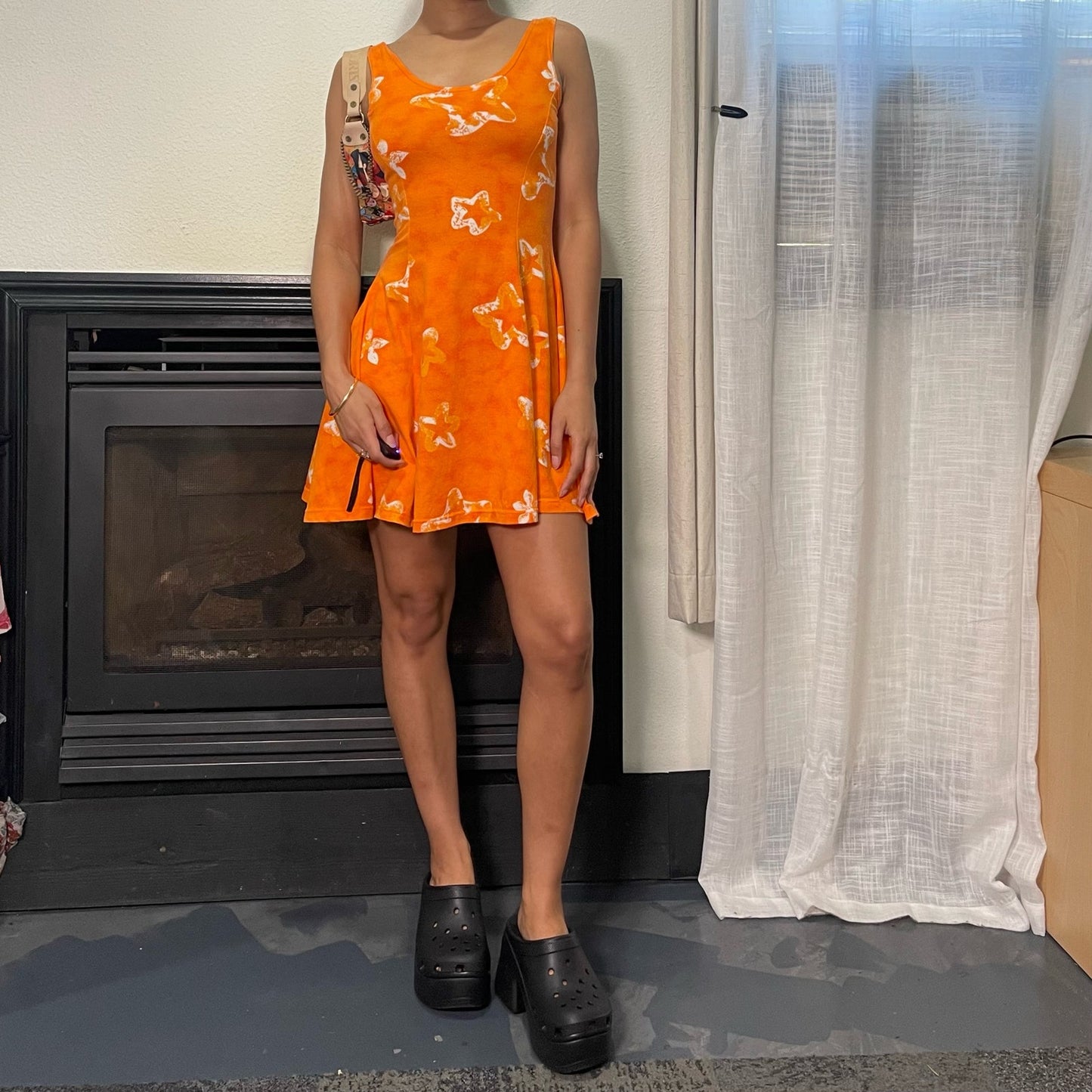 Sourced in Italy - Vintage 90s euro orange floral print mini dress (XS) summer