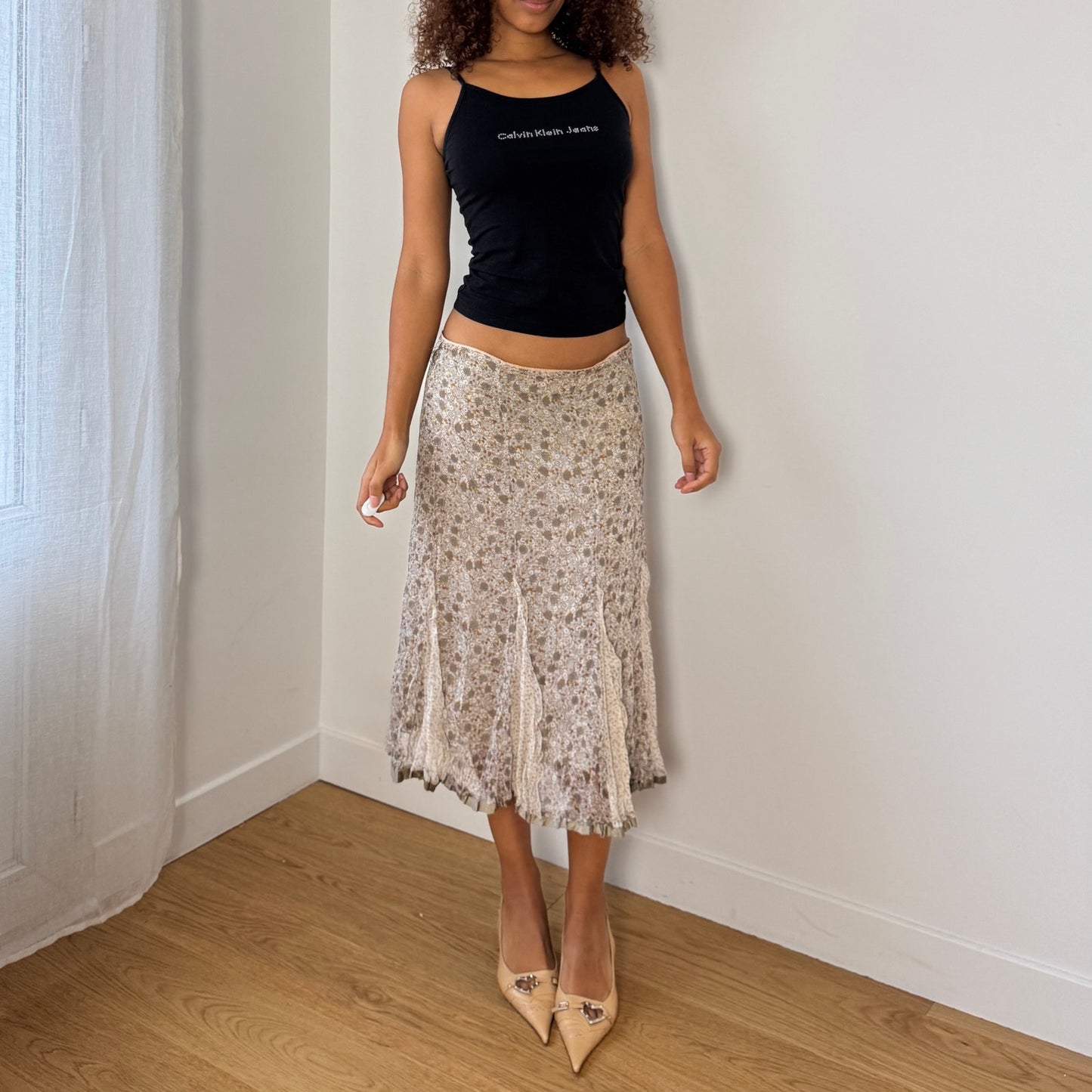 Vintage Italian floral chiffon midi skirt with flounced hem (S/M)