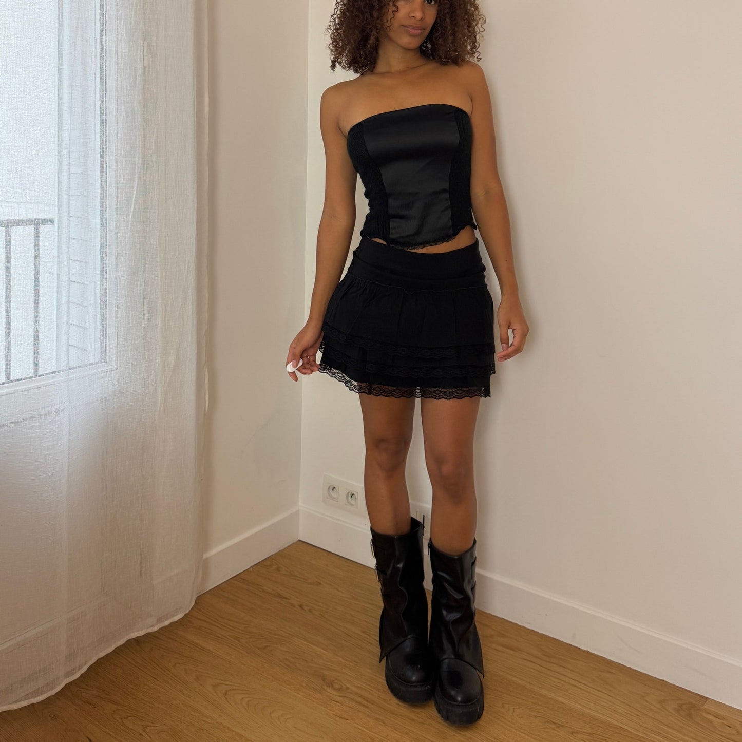 Vintage French black tiered lace mini skirt (S)