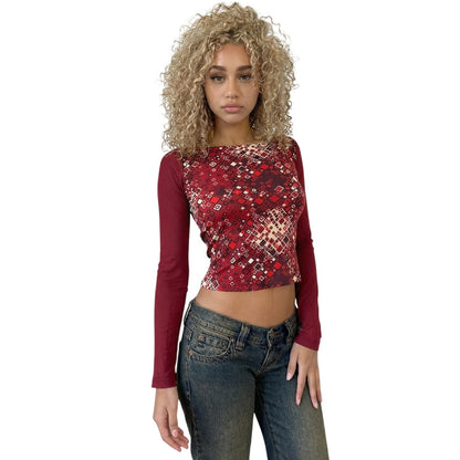 Vintage Euro Y2K Red Burgundy Geometric Mesh Long Sleeve Top (Small)