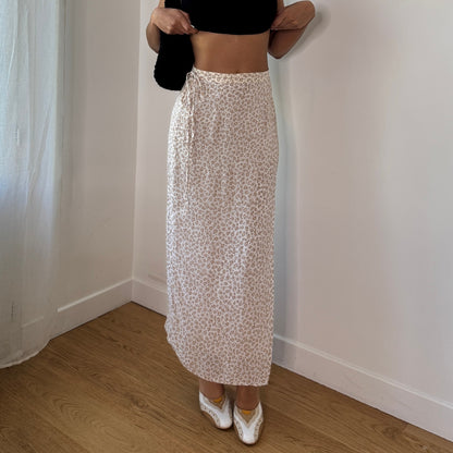 Vintage Y2K Beige Cheetah Print Mesh Maxi Skirt with Side Slit Made in Italy (XS) ⠀
