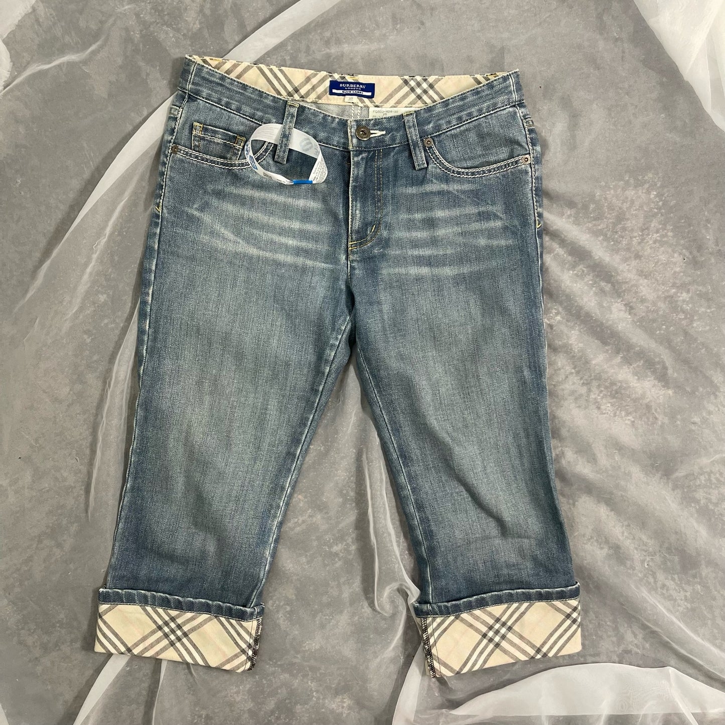 Vintage Burberry Denim Jeans capri low rise and straight fit (XS)