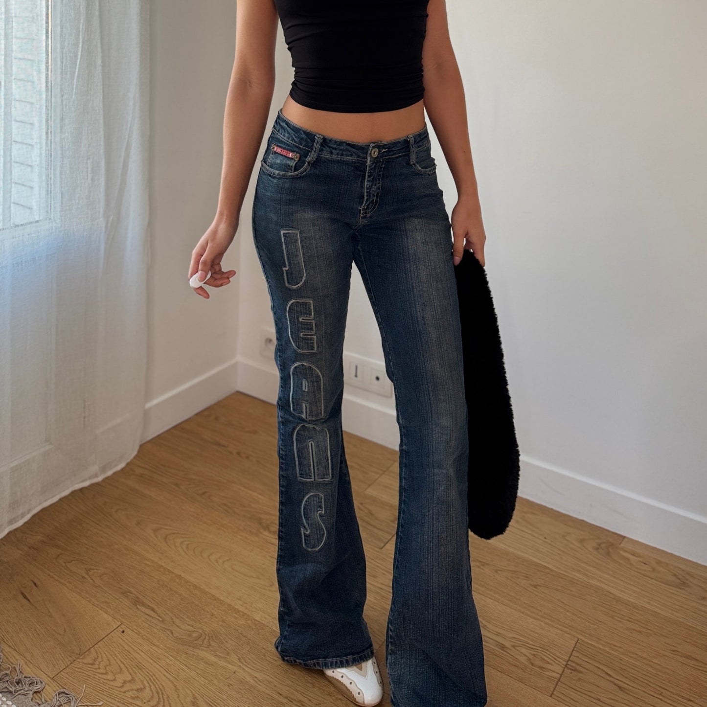 Vintage Dark Wash Denim Bootcut Jeans Logo Embroidery Low Rise Italy Y2K (S)
