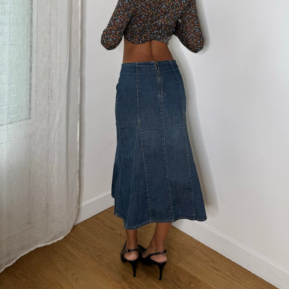 Vintage Y2K Blue Denim Midi Skirt with Flared Hem Panel Stitching & Back Zip Closure