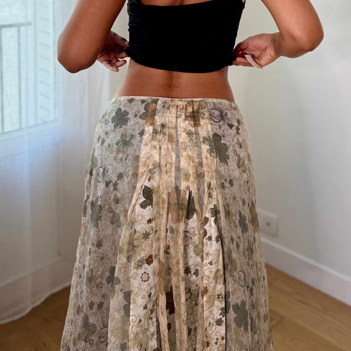Vintage Cream Sage Green Floral Pleated Mesh Midi Skirt Euro Y2K (S)