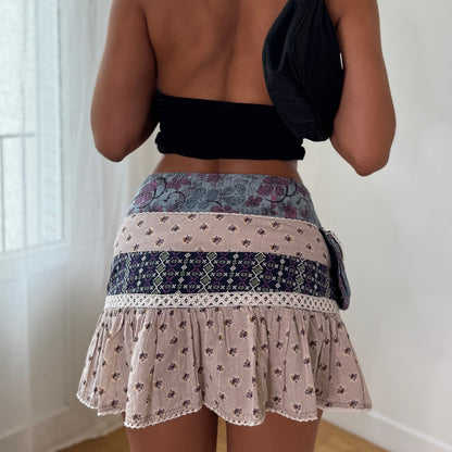 Vintage Patchwork Prairie Mini Skirt Indian Cotton Boho Y2K Skirt (S) ⠀