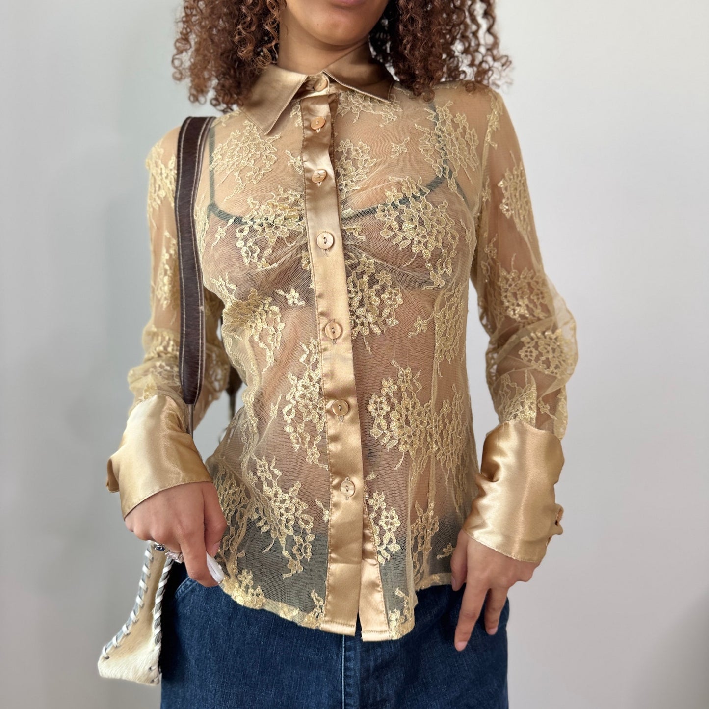 Vintage Beige Sheer Lace Mesh Button Up Blouse Euro Sourced (S) ⠀