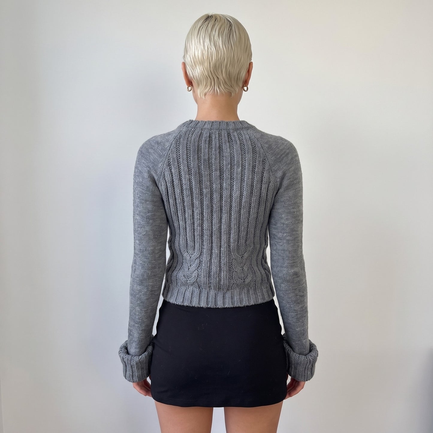 Vintage French grey cable knit cardigan with matching scarf and fringe hem (S)