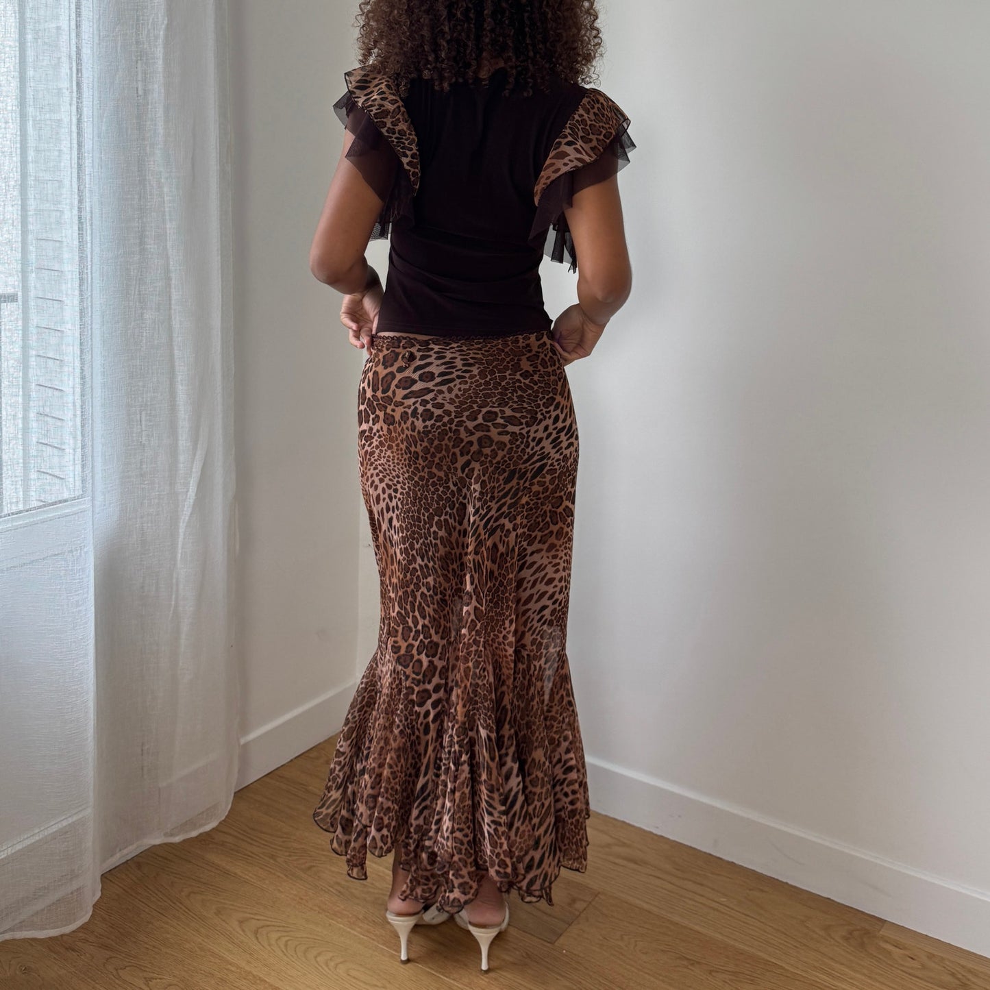 Vintage Leopard Mesh Two-Piece Set – Ruffle Skirt & Flutter-Sleeve Top (S/M)