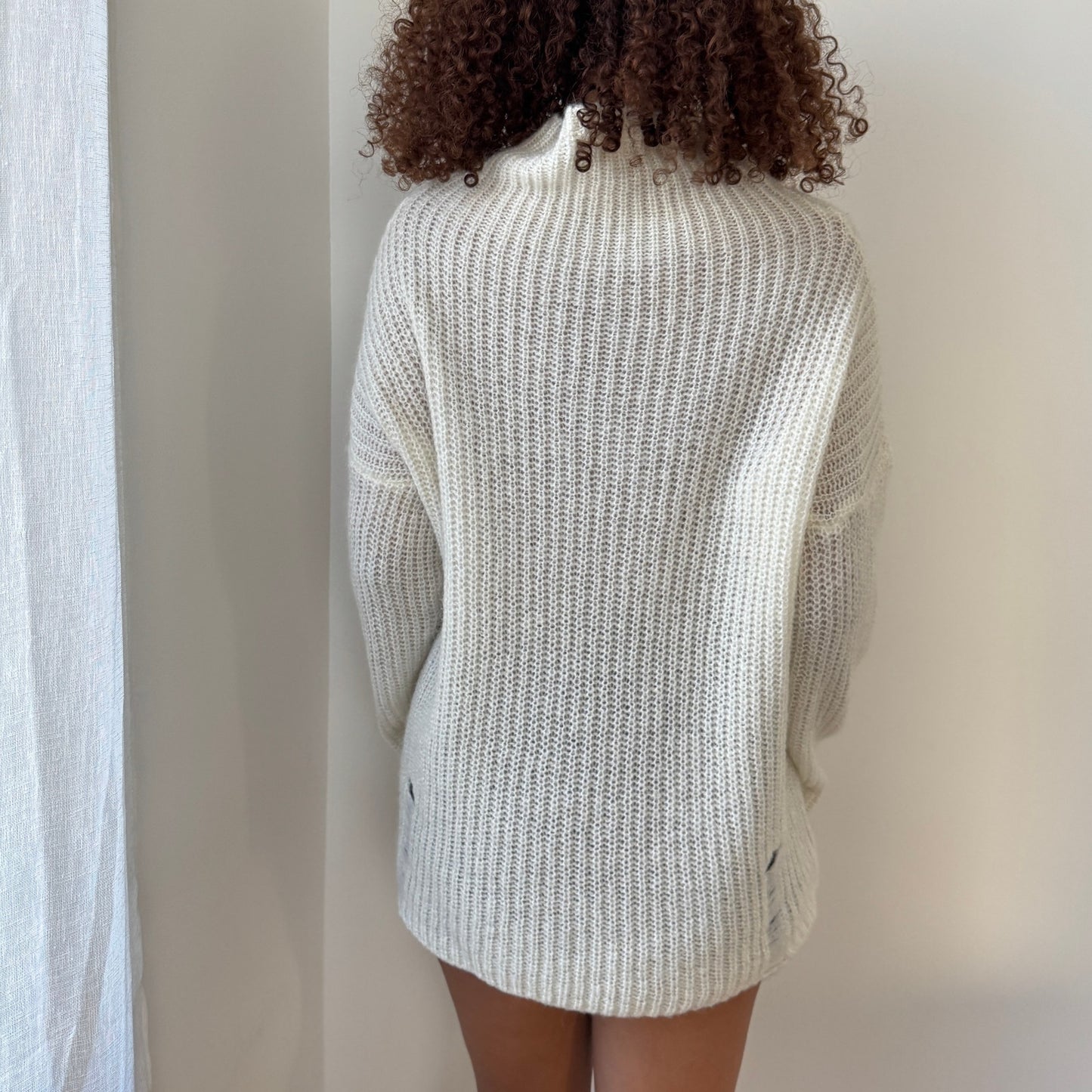 Vintage Italian ivory mohair blend distressed rib knit turtleneck sweater one size