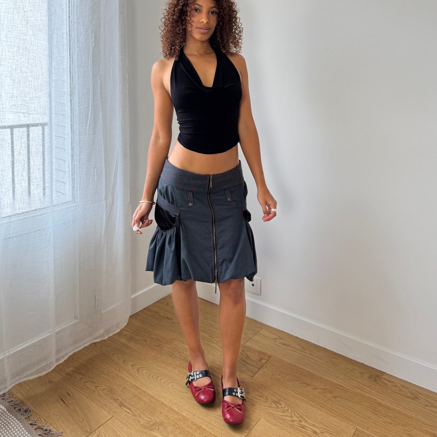 Vintage Euro structured zip-front bubble-hem skirt with contrast stitching (S/M)