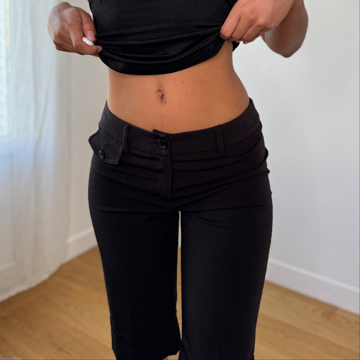 Vintage Black Capri Shorts Button Detail Y2K French (XS/S)