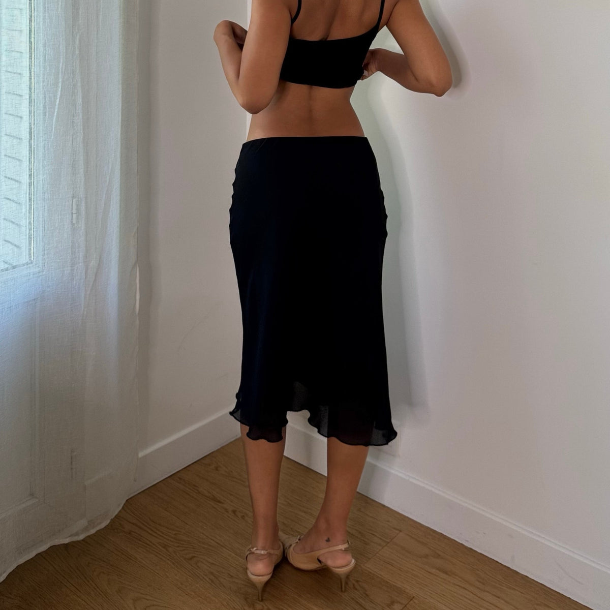 Vintage Italian Black Mesh Midi Skirt (Small)