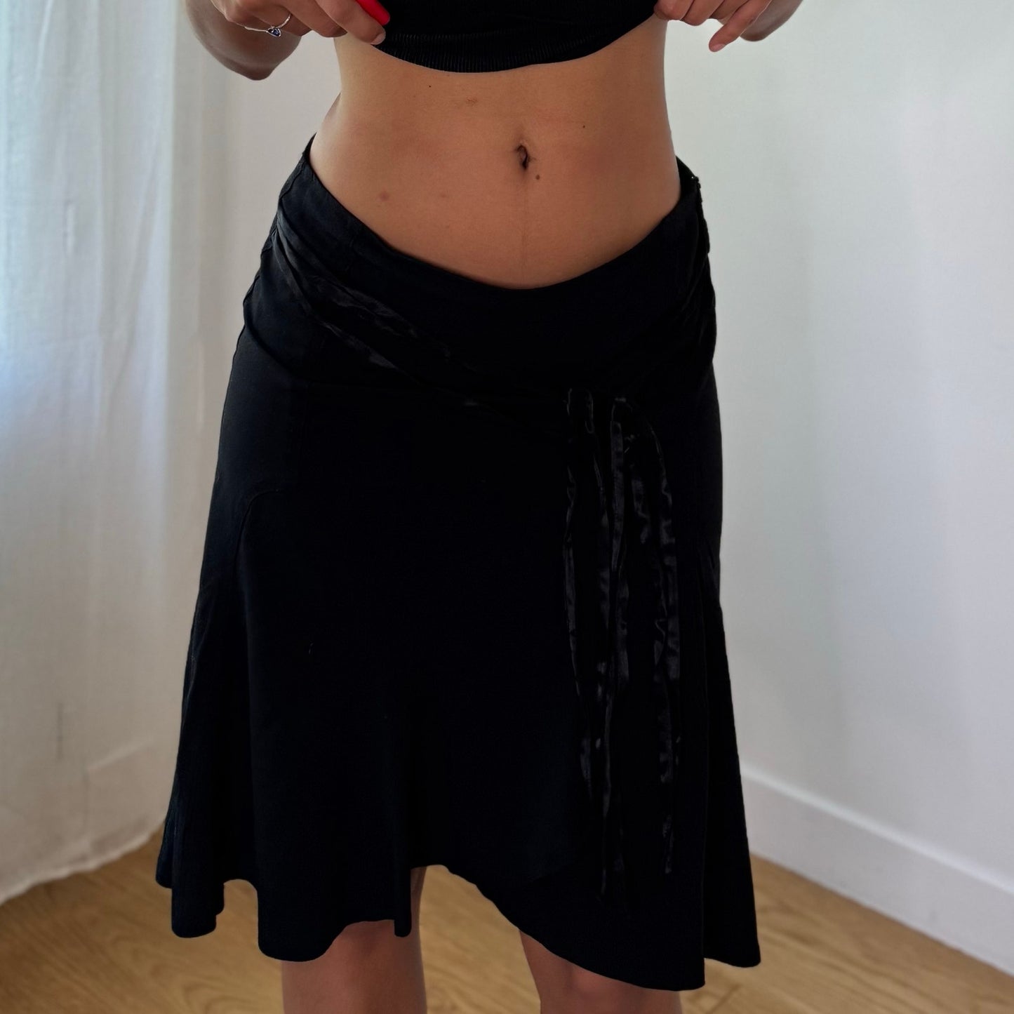 Vintage Black Midi Skirt Satin Ribbon Detail Asymmetrical Hem Y2K (S)