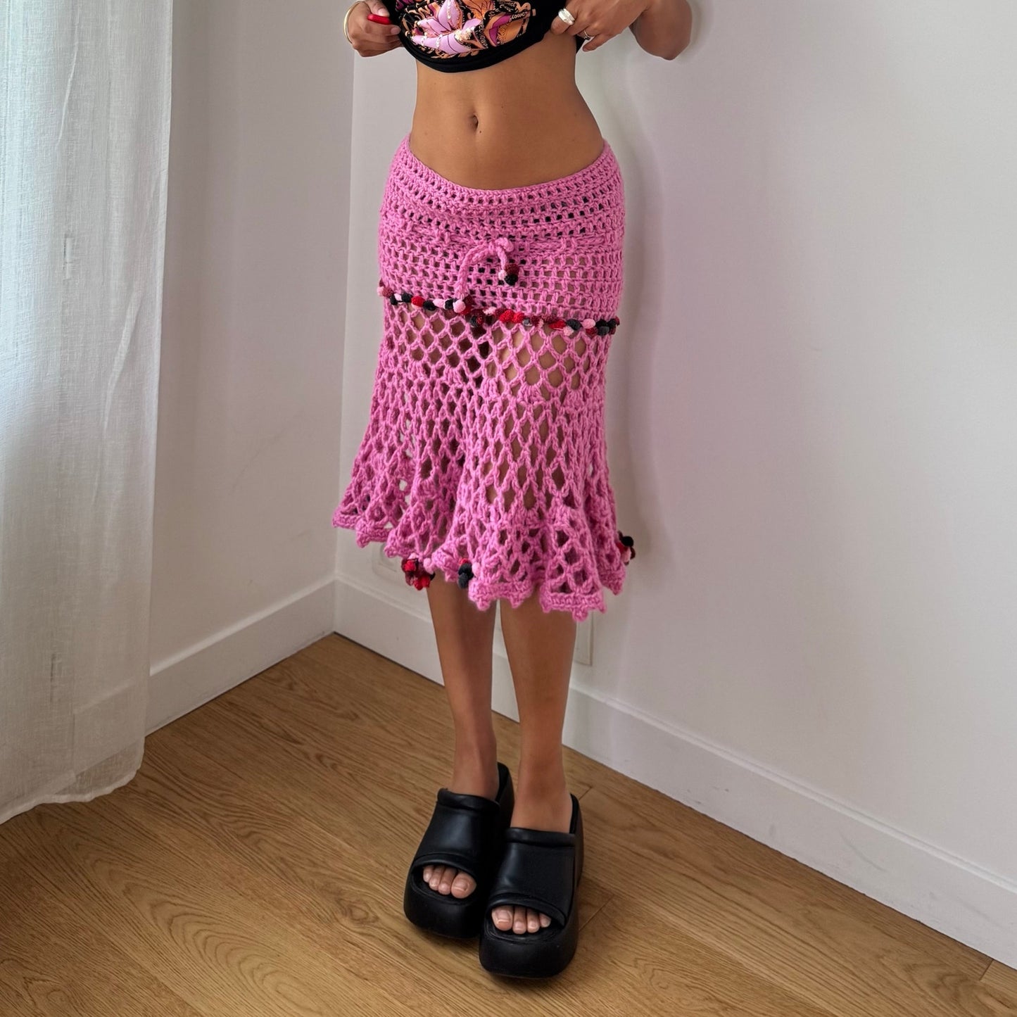Vintage Pink Crochet Knit Midi Skirt Fishnet Ruffle Hem Y2K (S)