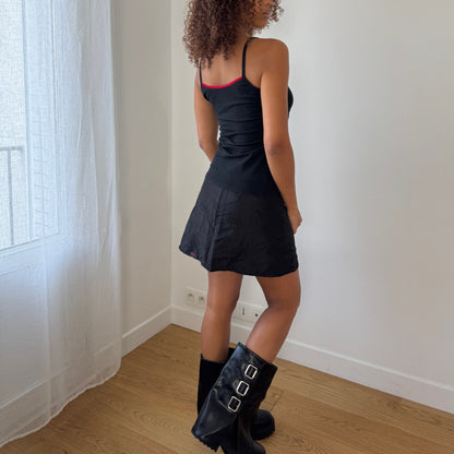 Vintage Disney Snow White Grumpy black and red trim fitted baby tank (Medium)