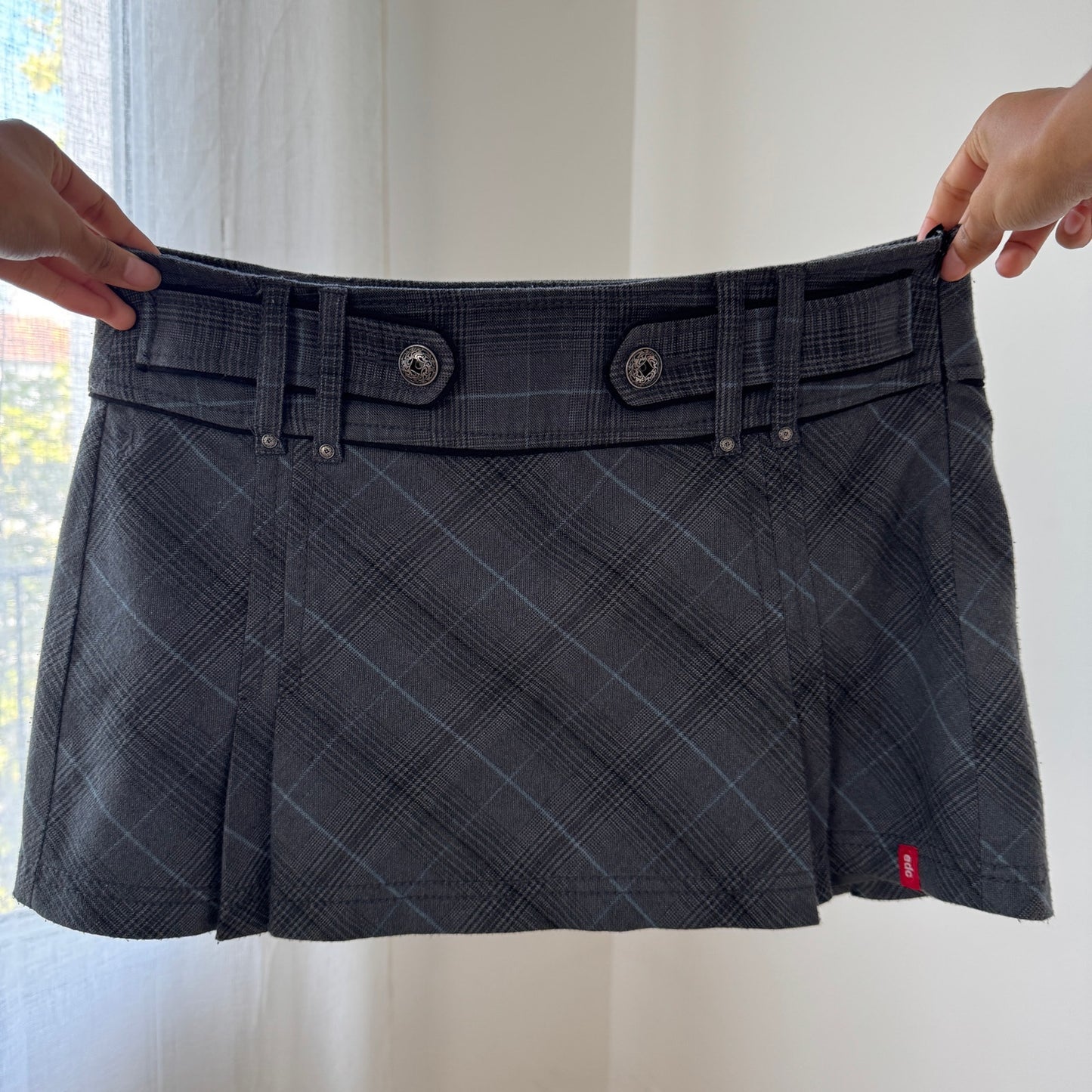 Vintage Esprit Plaid Belt-Detail Mini Skirt (S/M)