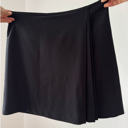 Vintage Motivi Black Asymmetric Mini Skirt Italian Y2K (S/M)