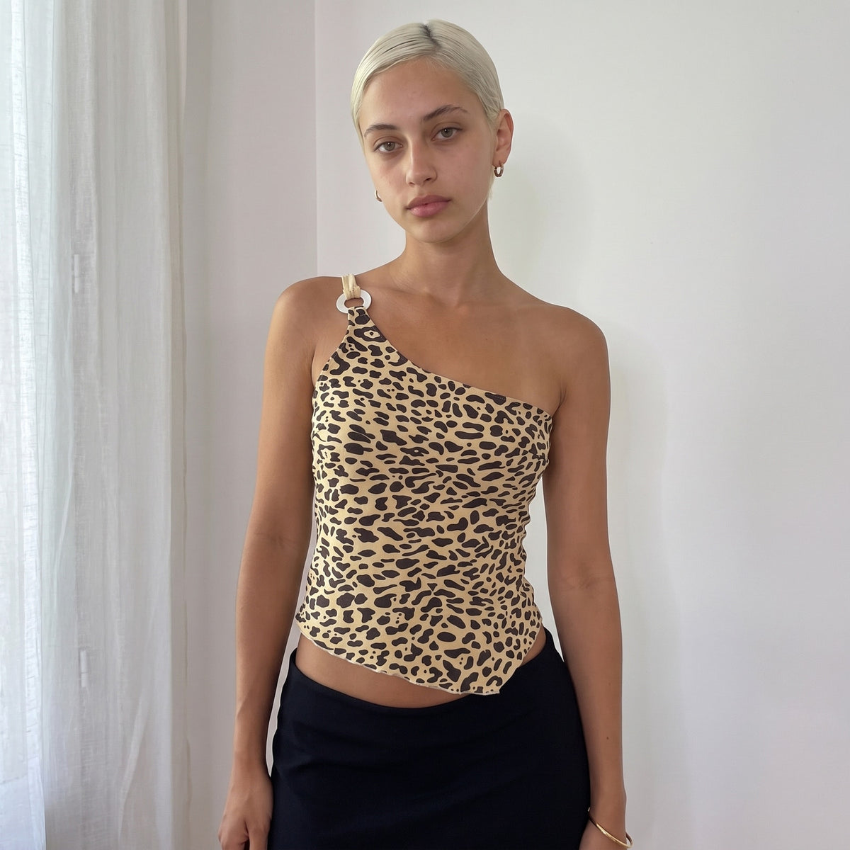 Vintage Euro Leopard Print One Shoulder Asymmetric Top Y2K (S/M)
